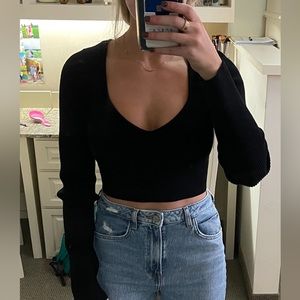 Beige botany black cropped sweater